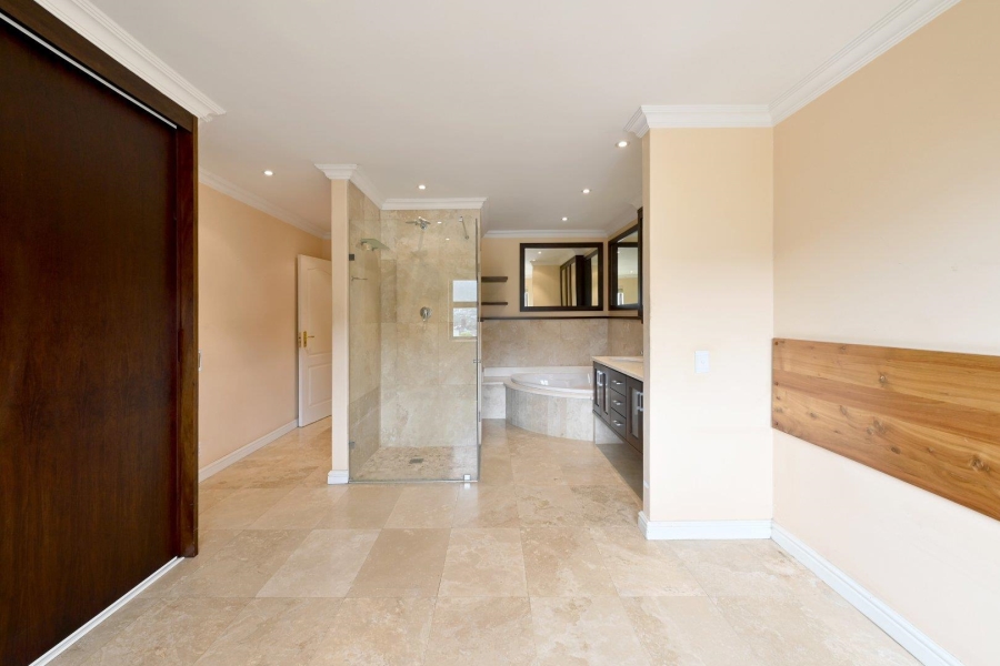 To Let 3 Bedroom Property for Rent in Fish Hoek Western Cape